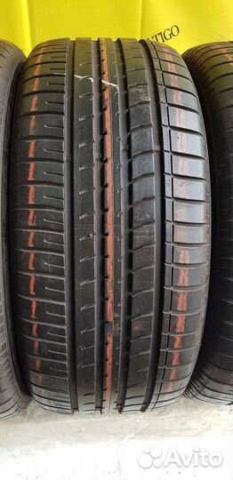 Goodyear EfficientGrip Eco EG01 245/45 R17 95Y