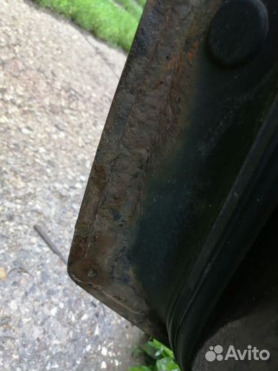 Дверь задняя левая Волга(газ) 31105, 3102