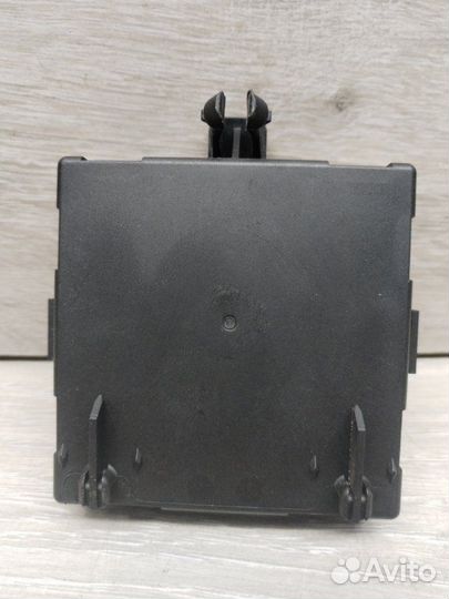 Блок двери передний правый Mercedes C-Class W204