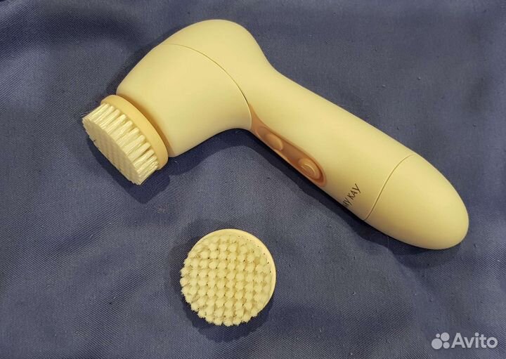 Щетка для очищения лица Mary Kay Skinvigorate