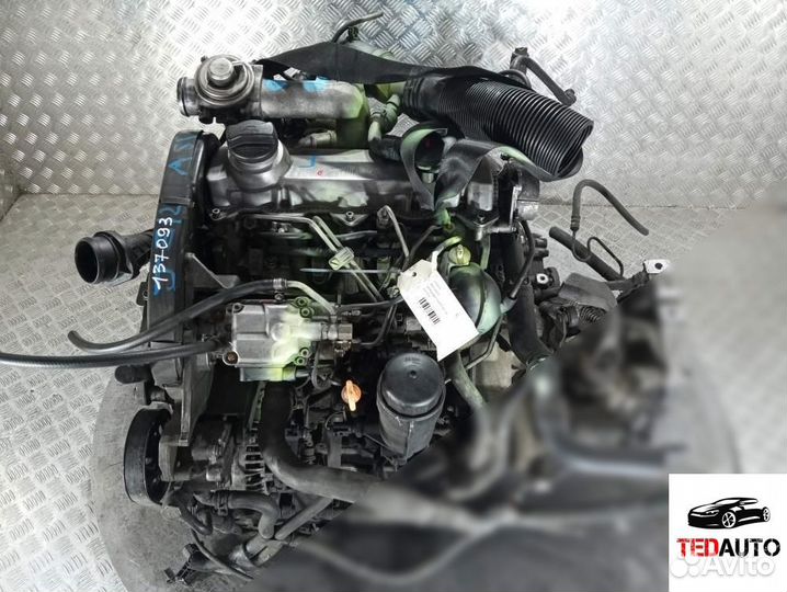 Двигатель, Volkswagen Golf 2002
