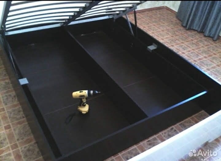 Сборщик мебели