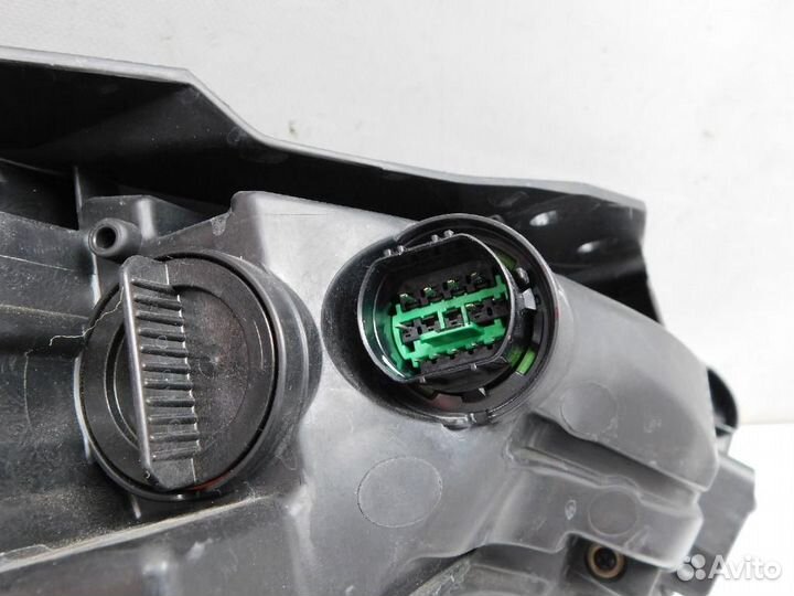 Фара левая Kia Ceed