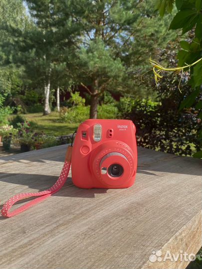 Фотоаппарат Fujifilm Instax Mini 9