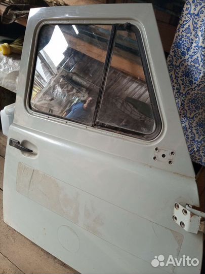 Дверь на автомобиль УАЗ