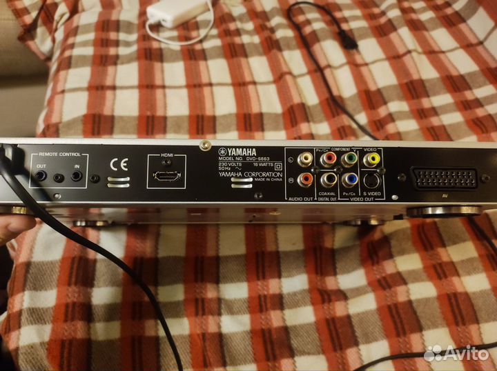 DVD плеер Yamaha S663