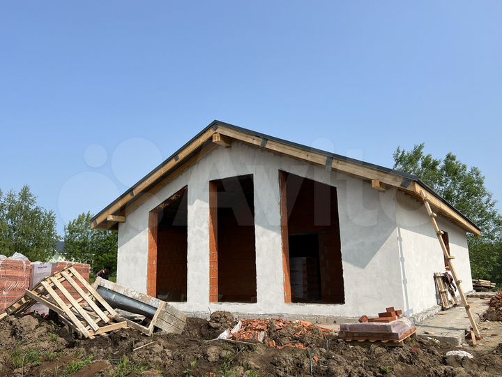 Коттедж 90 м² на участке 10 сот.