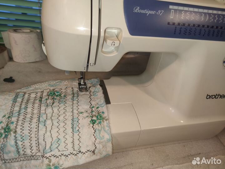 Швейная машина Brother