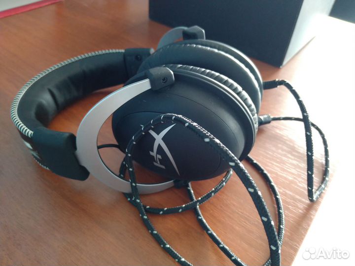 Гарнитура HyperX Cloud