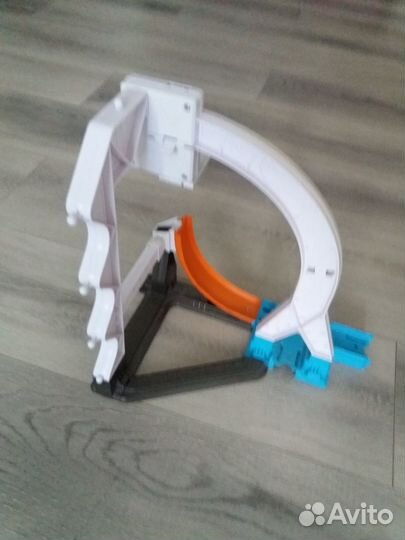 Трек для машинок