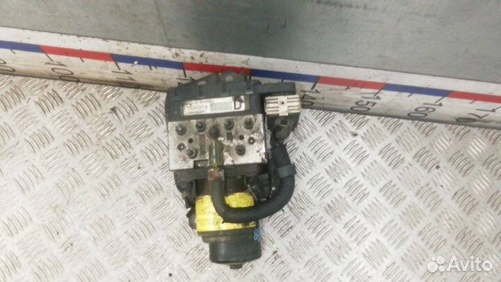 Блок ABS (насос) Lexus RX300/RX330/RX350/RX400h
