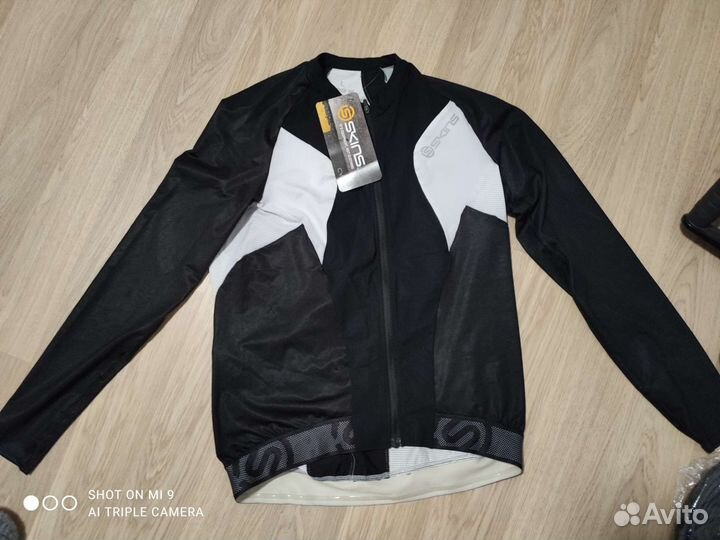 Велофутболка