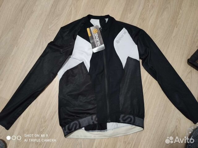 Велофутболка