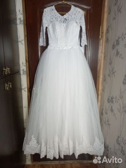 Свадебное платье