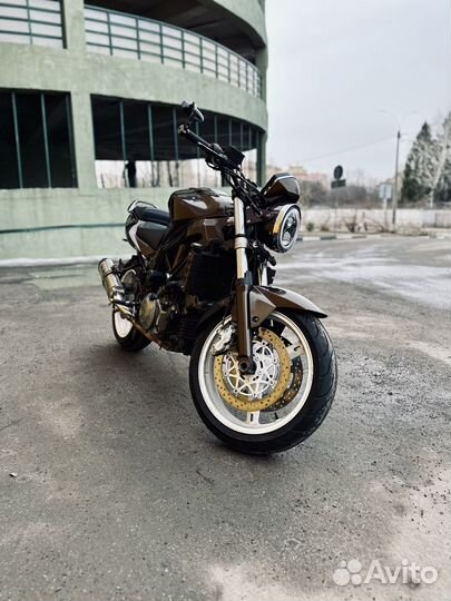 Suzuki SV1000