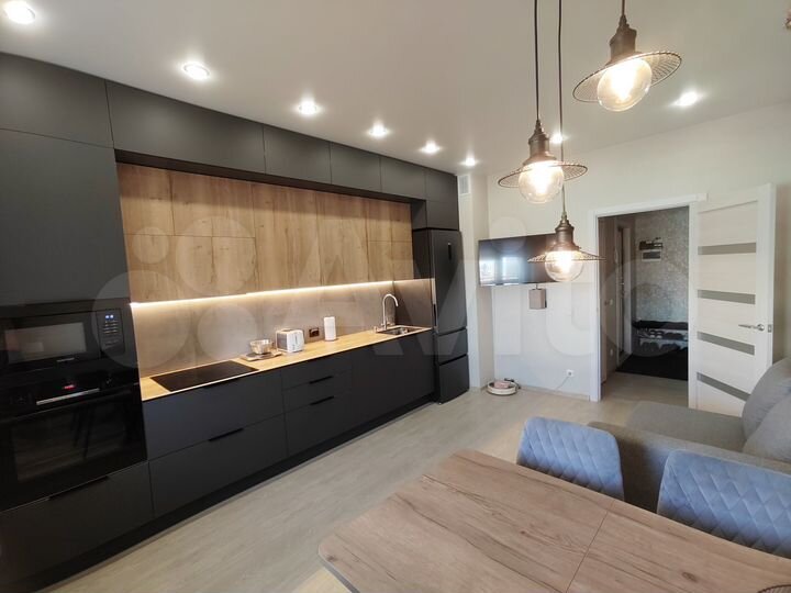 2-к. квартира, 70 м², 6/12 эт.