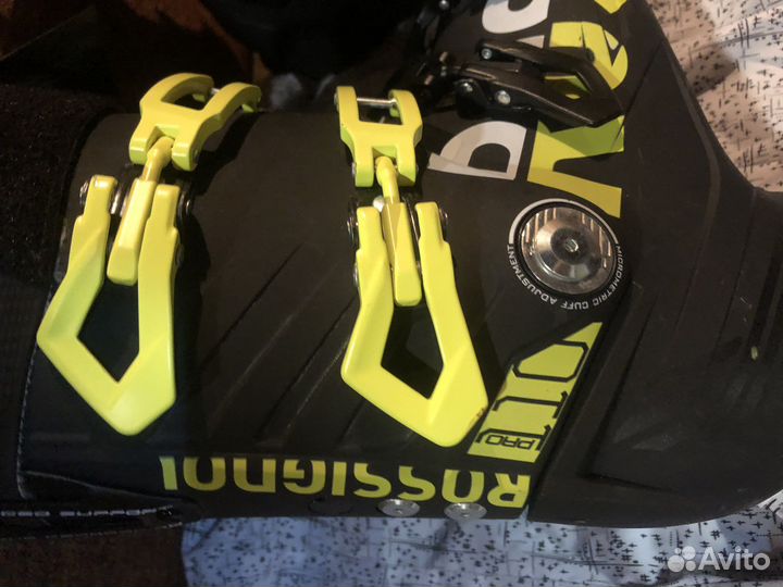 Продам горнолыжные ботинки