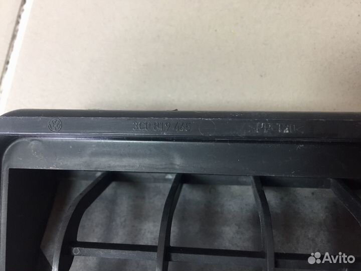 Решетка вентиляционная VAG 3C0819465