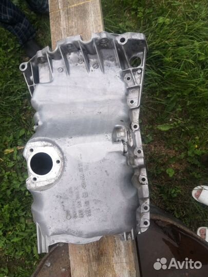 Продам масляный поддон двигателя Volkswagen b5+