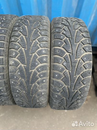 Hankook Winter I'Pike W409 215/65 R17 98T