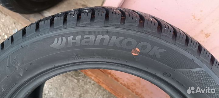 Hankook Winter I'Pike 205/55 R16