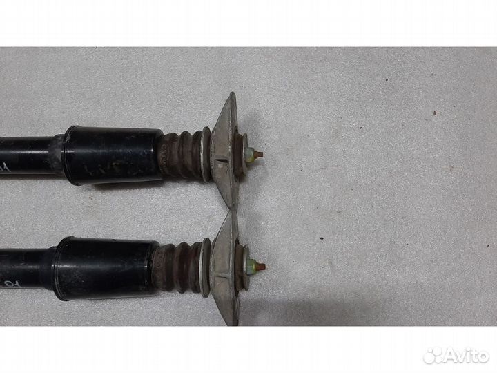 Амортизатор audi A8 D2 задний