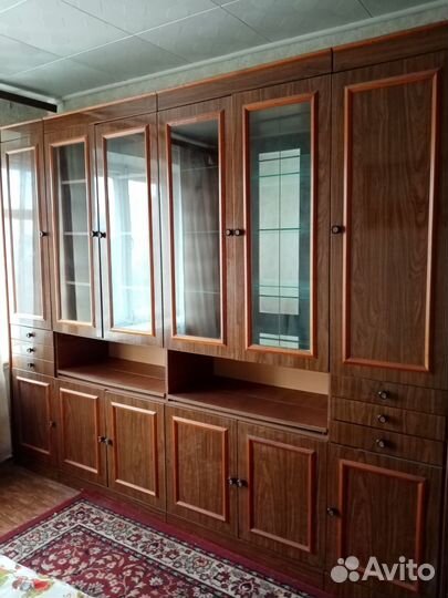 Стенка в гостиную б/у