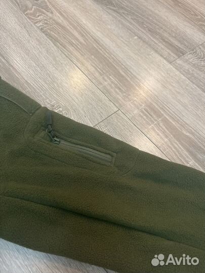 Утепленная куртка с капюшоном 