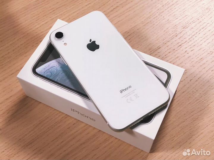 iPhone Xr, 64 ГБ