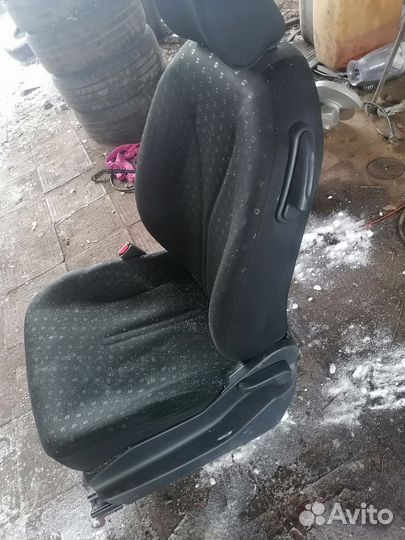 Toyota yaris разбор