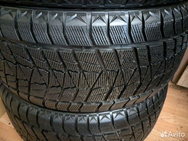 Boto WD69 275/40 R22