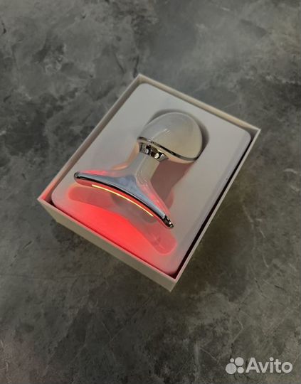 Массажер для лифтинга лица и шеи с миостимуляцией