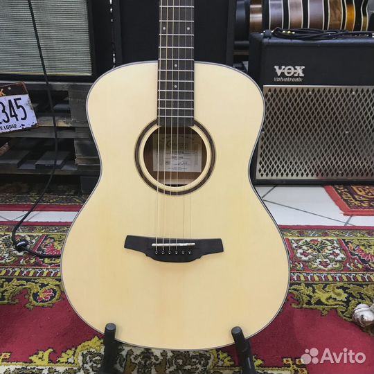 Акустическая гитара Crafter