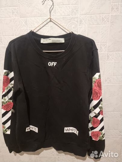 Свитшот off white