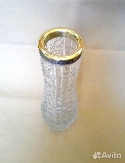 Великолепная хрустальная ваза с серебряным ободом