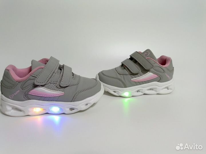 Кроссовки для девочки размер 25