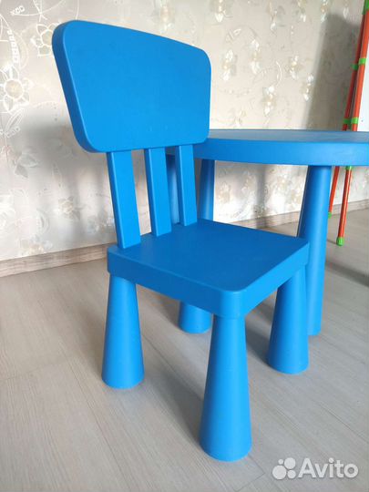 Детский стол и стул IKEA