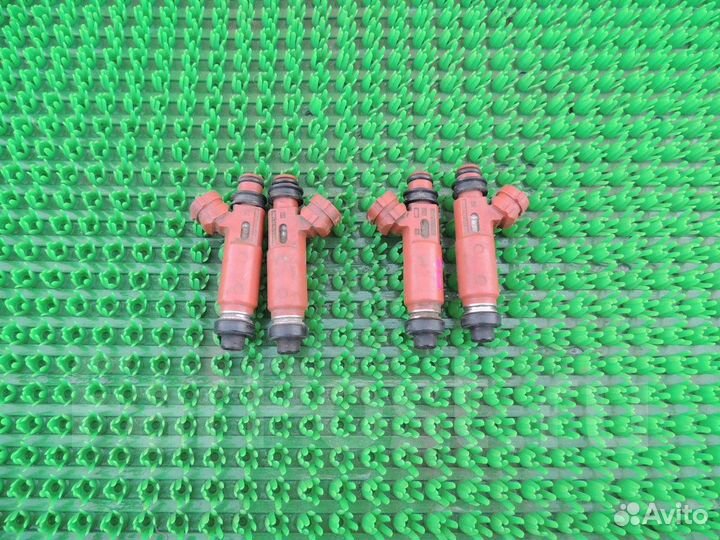 Форсунка Mazda Demio DW3W, B3E 1955003020