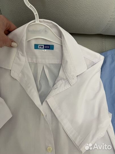 Продам рубашки для школы на мальчика