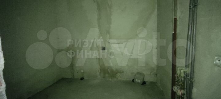 3-к. квартира, 95 м², 1/3 эт.