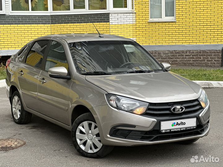 LADA Granta 1.6 МТ, 2020, 49 500 км