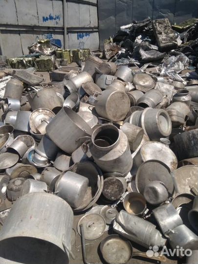 Прием и вывоз металлолома. Скупка лома цветных и ч