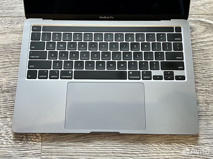 MacBook Pro 13 2020 i7 16GB RAM 512 SSD нерабочий