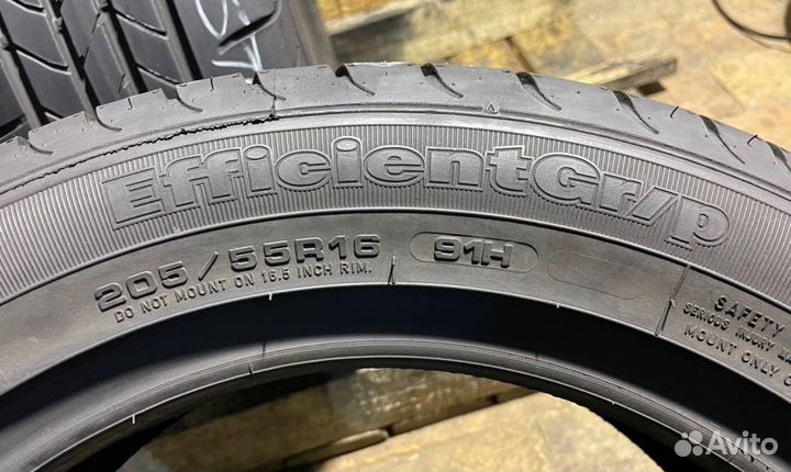 Goodyear EfficientGrip 205/55 R16