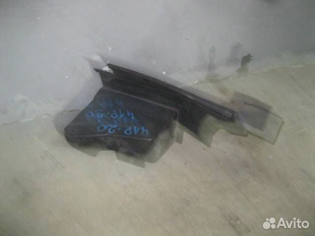 Воздуховод радиатора правый от Ford Focus II 2005