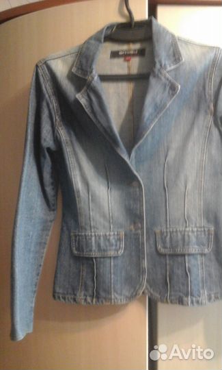 Пиджак джинсовый