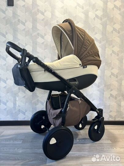 Коляска 2 в 1 tutis zippy