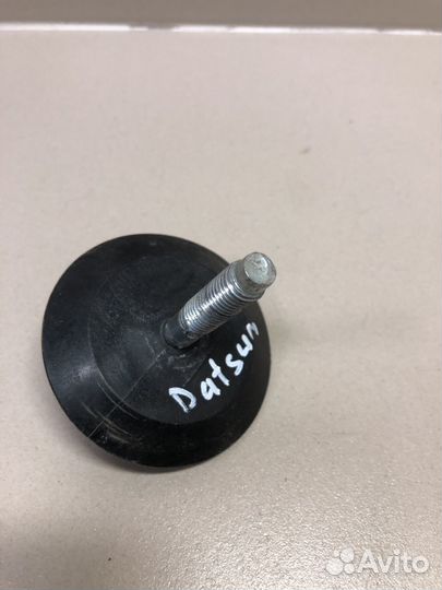 Болт крепления запасного колеса Datsun On-Do