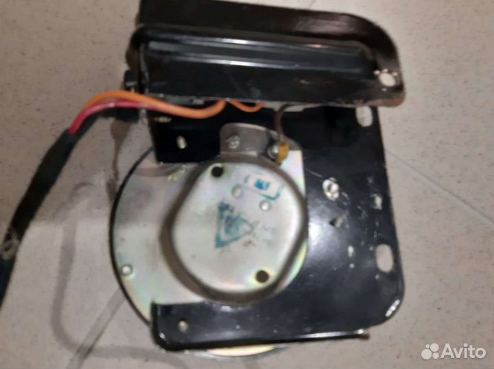 Плафон освещения кунга автомобиля