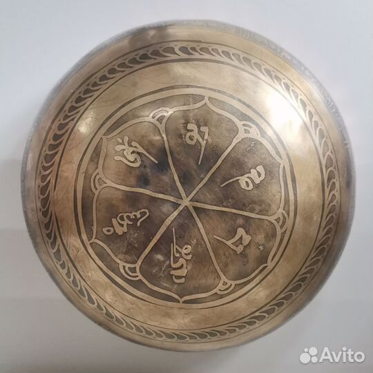 Тибетская поющая чаша 9 металлов, d-22см. Кованая